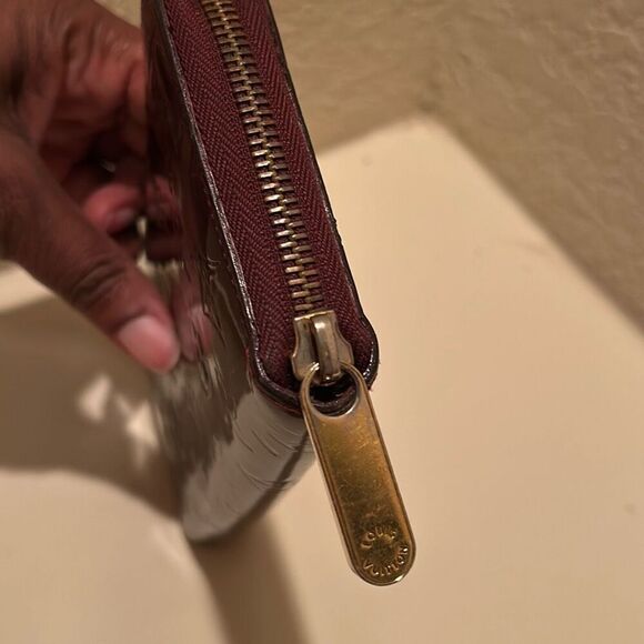 Louis Vuitton Vernis Zip Around Long Wallet Merlot Shiny Dark Red Logo Print LV - Picture 4 of 16